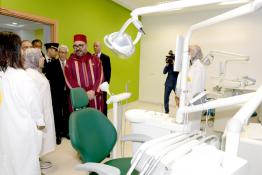 Image du Maroc Professionnelle de  SM le Roi inaugure le Centre régional des soins bucco-dentaires, le 16 Mai 2019. (Photo/ SPPR) via Jalilbounhar.com 